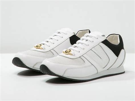 basket versus versace